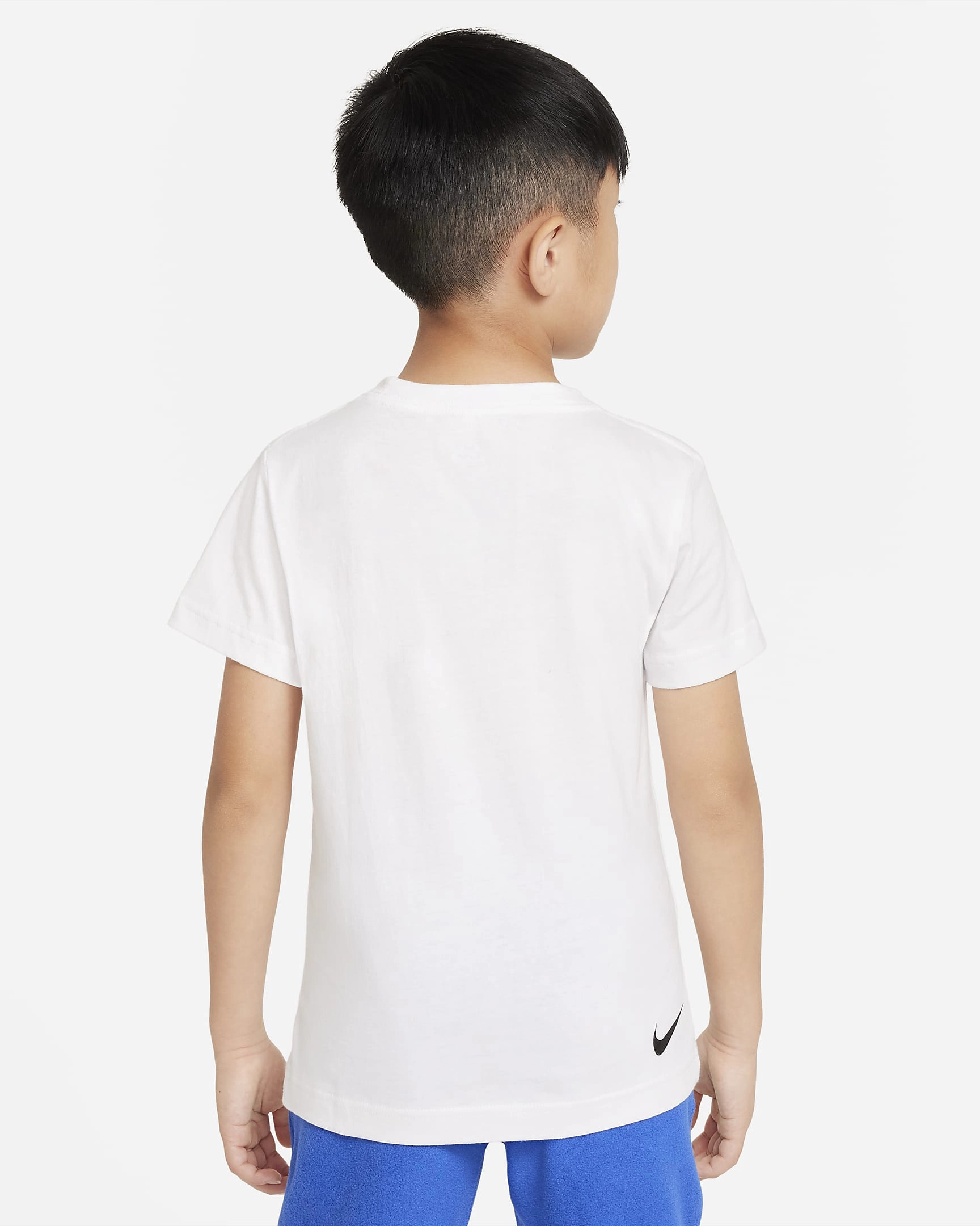"Aventura Nike para Pequeños Exploradores Tees"